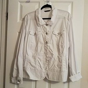 Baccini white stretch denim jacket